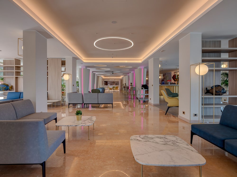 Hotel Antares — Restaurant in Letojanni, Sicily