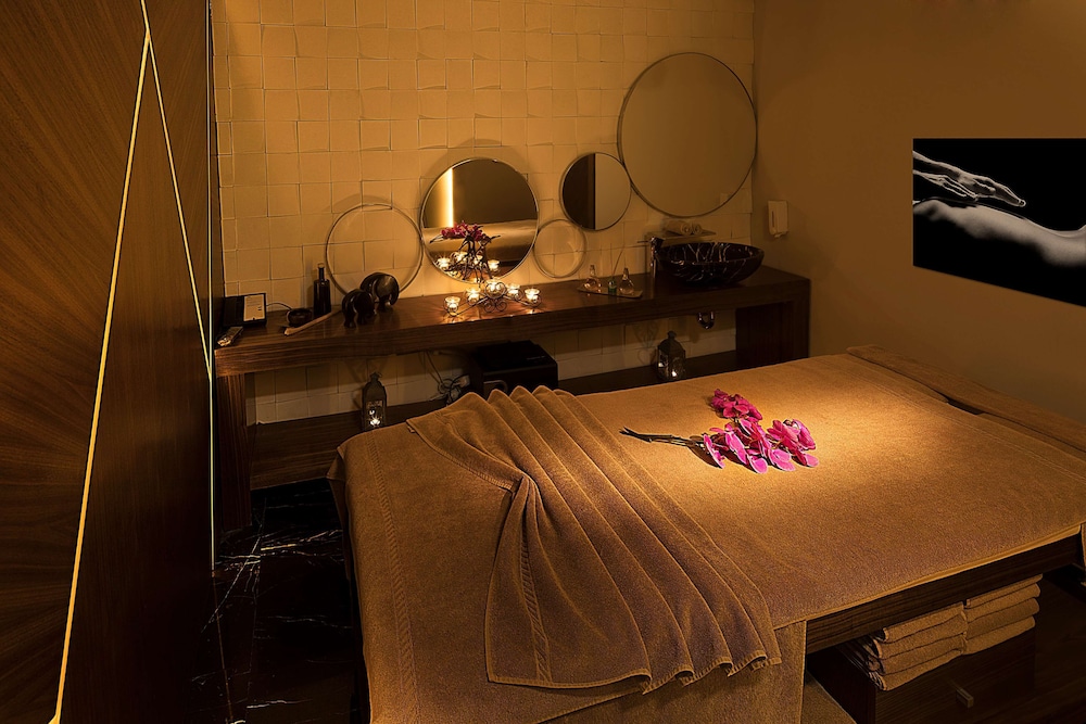 Doubletree By Hilton Istanbul Old Town — Spa in Istanbul, Istanbul