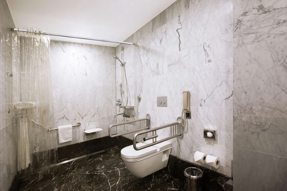 Doubletree By Hilton Istanbul Old Town — Hotel rooms in Istanbul, Istanbul