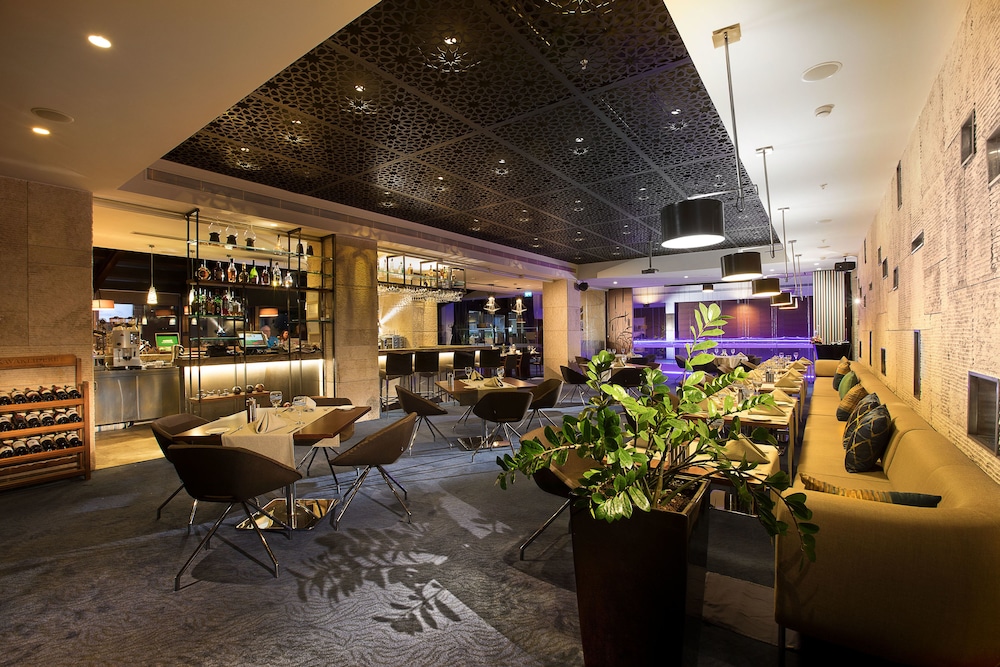 Doubletree By Hilton Istanbul Old Town — Restaurant & bars in Istanbul, Istanbul