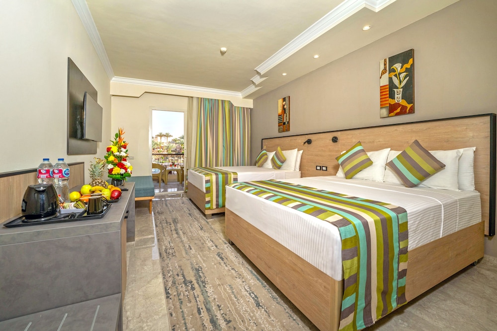 Xperience Kiroseiz Premier — Hotel rooms in Sharm El Sheikh, Red Sea