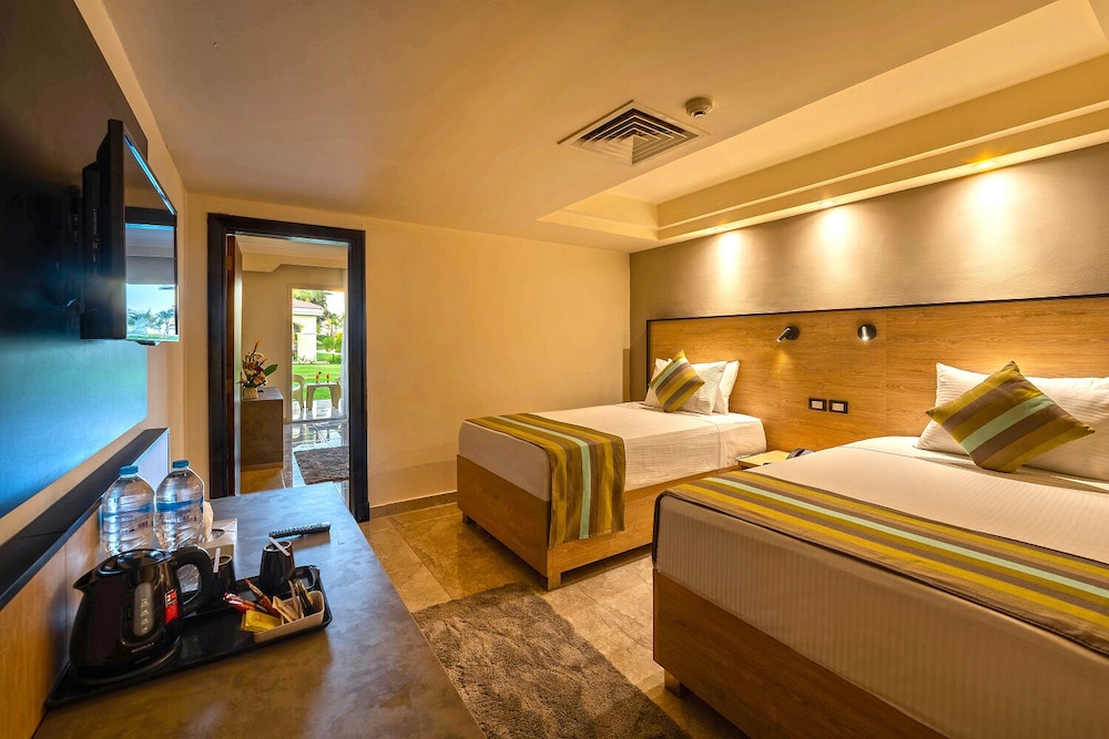 Xperience Kiroseiz Premier — Hotel rooms in Sharm El Sheikh, Red Sea