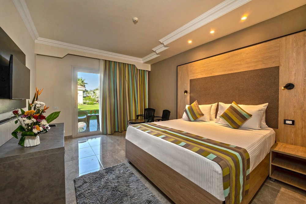 Xperience Kiroseiz Premier — Hotel rooms in Sharm El Sheikh, Red Sea