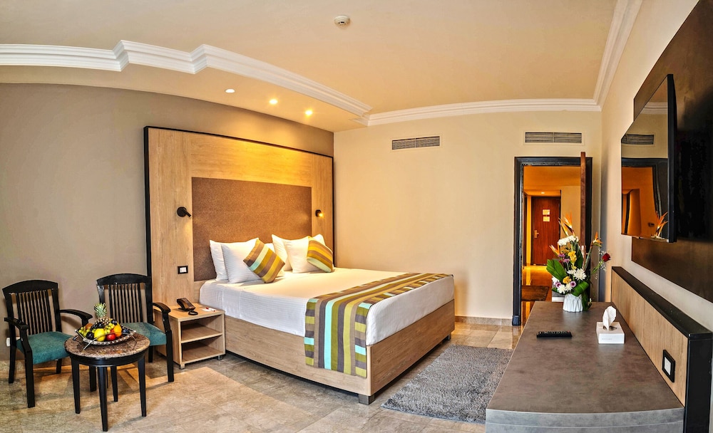 Xperience Kiroseiz Premier — Hotel rooms in Sharm El Sheikh, Red Sea