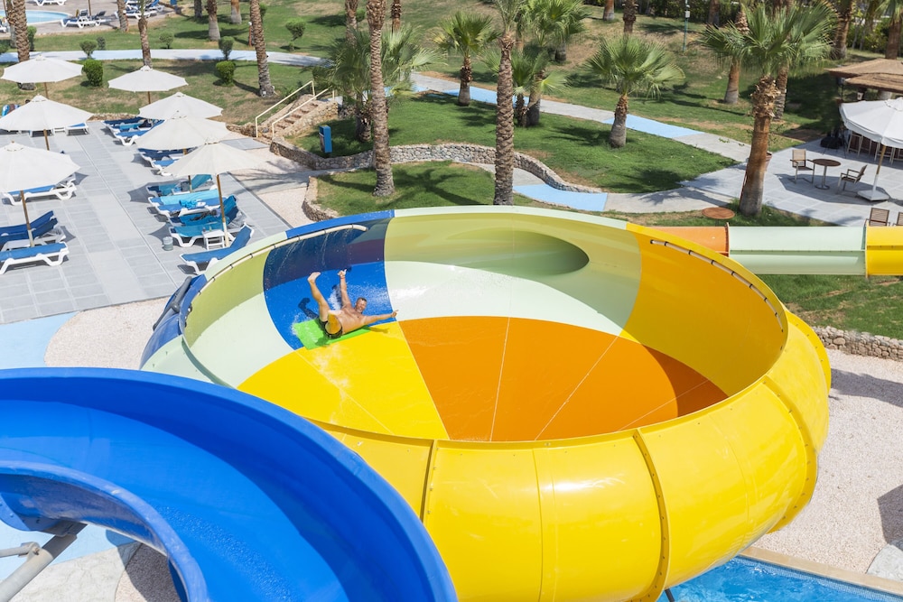 Xperience Kiroseiz Premier — Swimming pool in Sharm El Sheikh, Red Sea