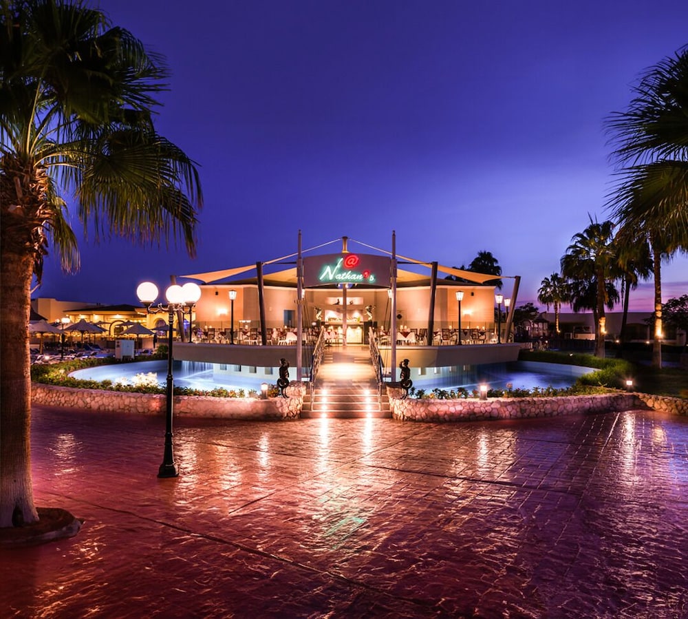 Xperience Kiroseiz Premier — Restaurant & bars in Sharm El Sheikh, Red Sea