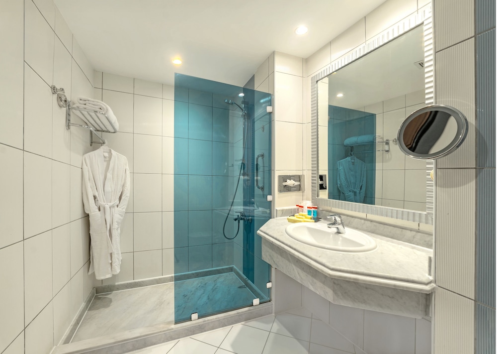 Xperience Kiroseiz Premier — Hotel rooms in Sharm El Sheikh, Red Sea