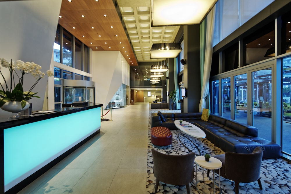 Doubletree by Hilton Istanbul Moda — Hotel building in Istanbul, Istanbul