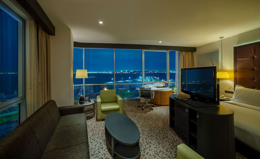 Doubletree by Hilton Istanbul Moda — Hotel rooms in Istanbul, Istanbul