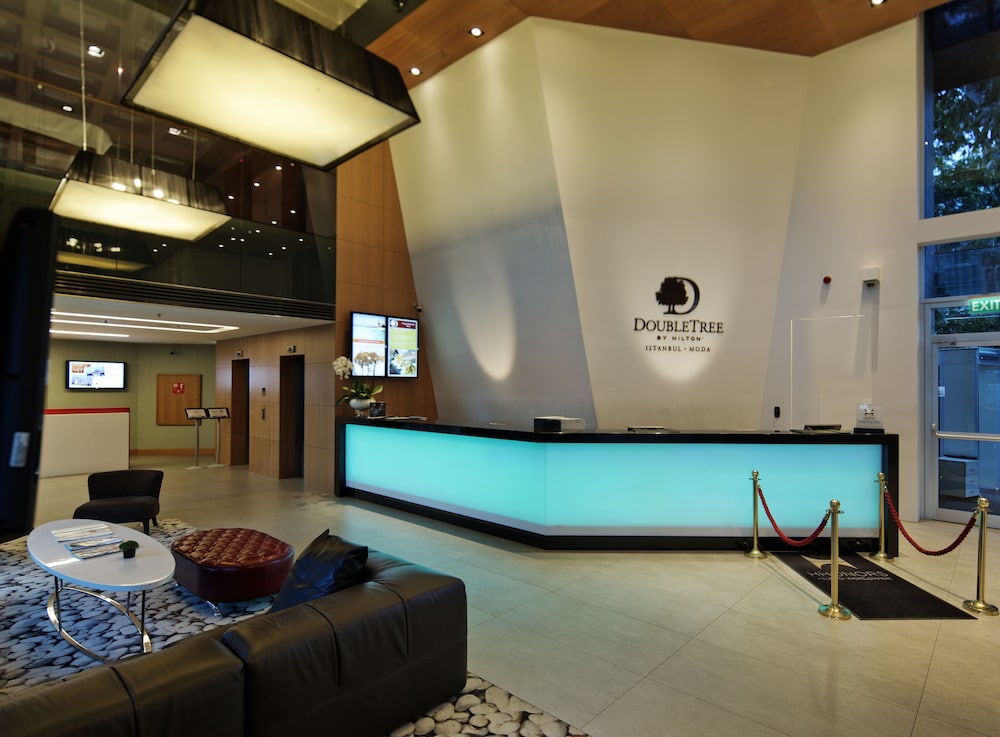 Doubletree by Hilton Istanbul Moda — Hotel building in Istanbul, Istanbul