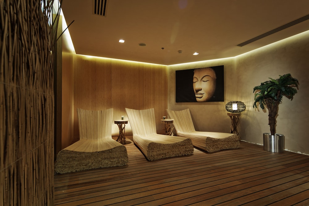 Doubletree by Hilton Istanbul Moda — Spa in Istanbul, Istanbul