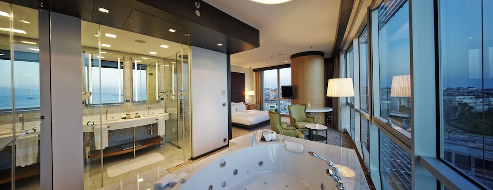 Doubletree by Hilton Istanbul Moda — Hotel rooms in Istanbul, Istanbul