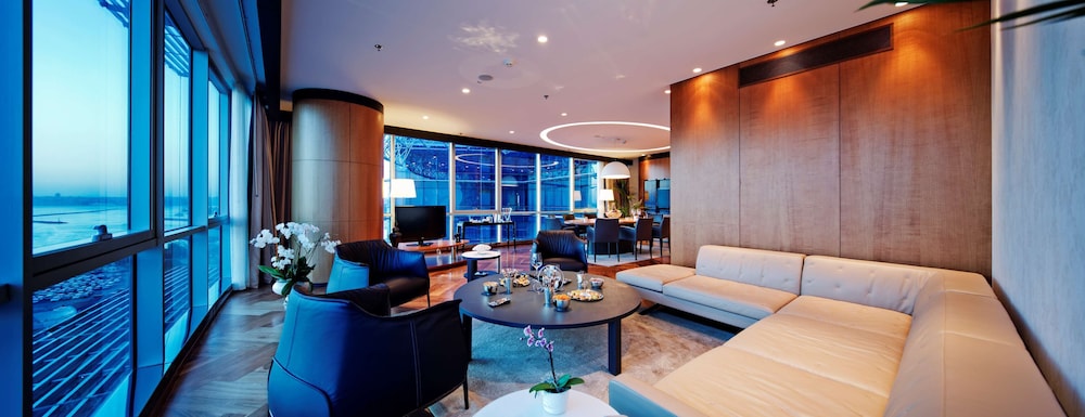 Doubletree by Hilton Istanbul Moda — Restaurant & bars in Istanbul, Istanbul