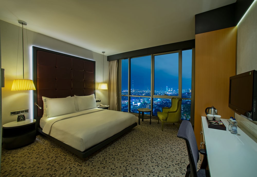 Doubletree by Hilton Istanbul Moda — Hotel rooms in Istanbul, Istanbul