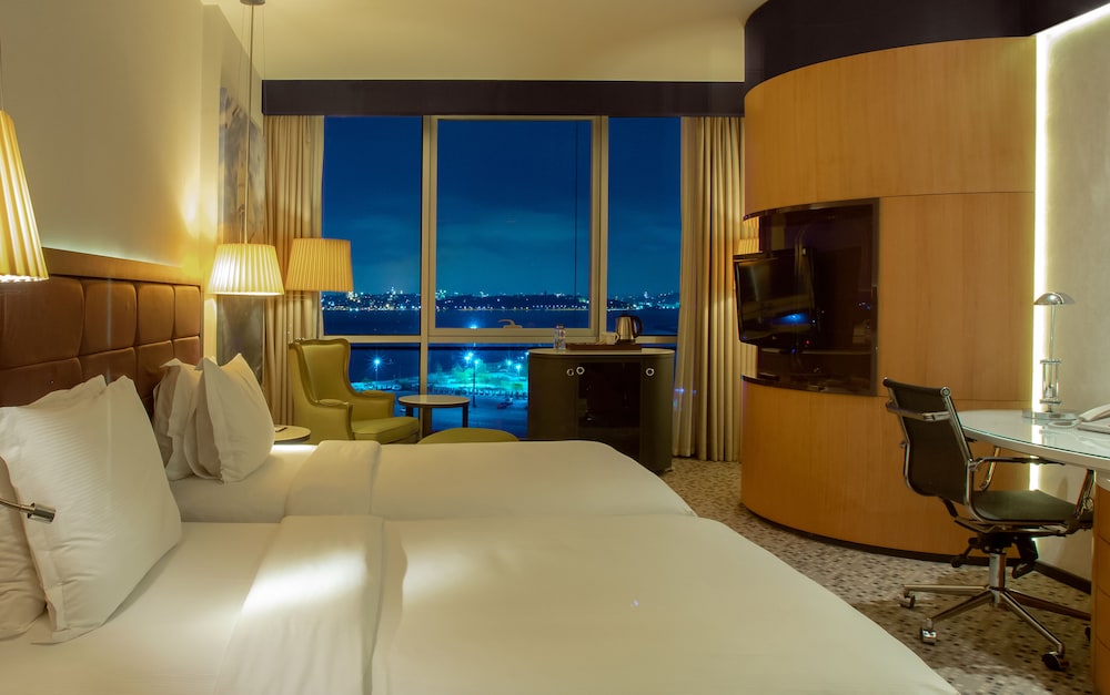Doubletree by Hilton Istanbul Moda — Hotel rooms in Istanbul, Istanbul