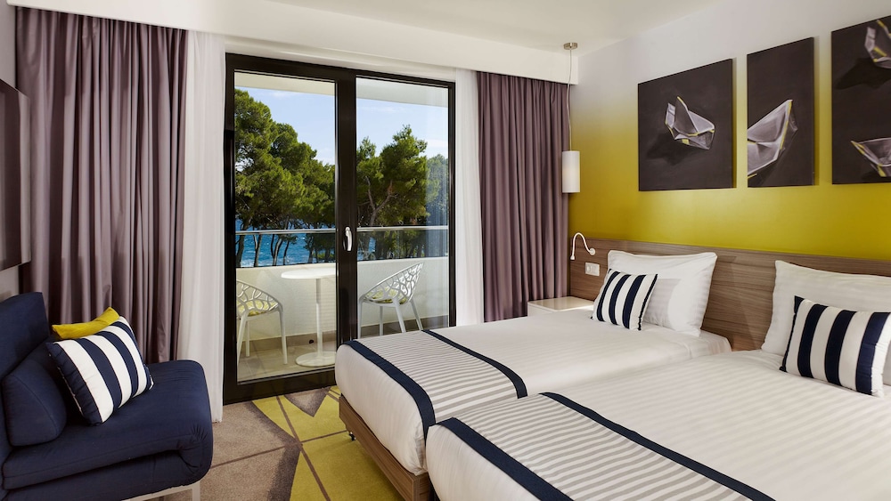 Park Plaza Arena Pula — Hotel rooms in Pula, Istria
