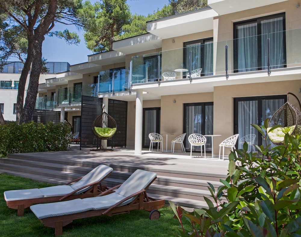 Park Plaza Arena Pula — Hotel building in Pula, Istria