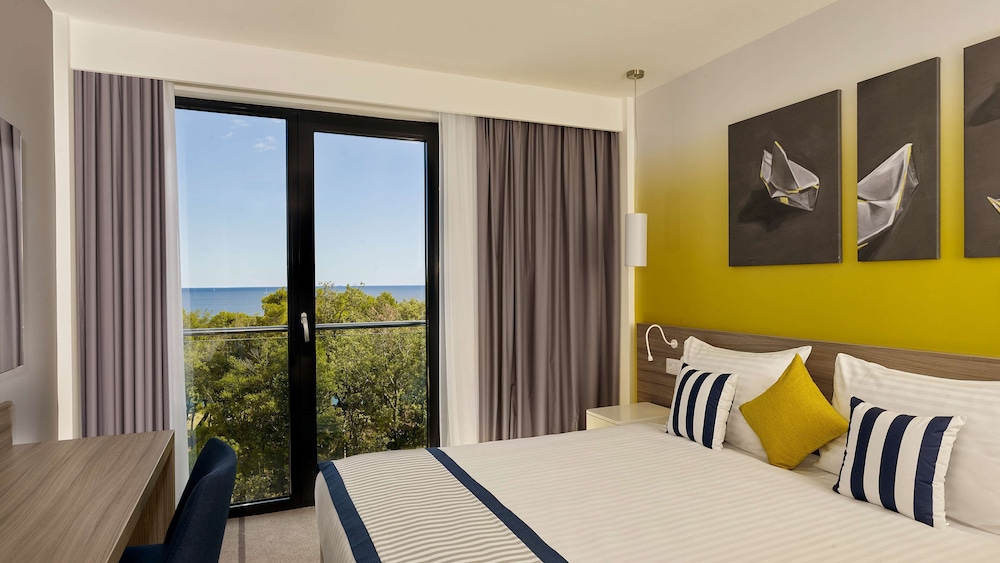Park Plaza Arena Pula — Hotel rooms in Pula, Istria