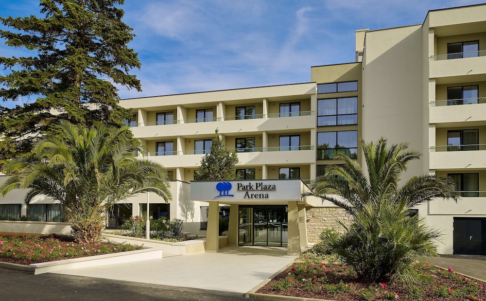Park Plaza Arena Pula — Hotel building in Pula, Istria