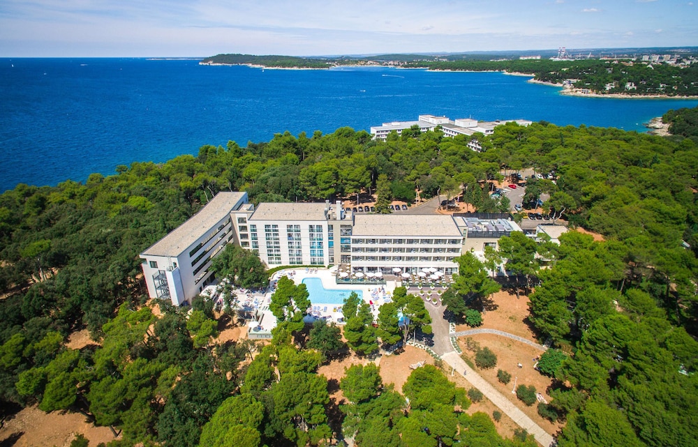 Park Plaza Arena Pula — Main photo in Pula, Istria