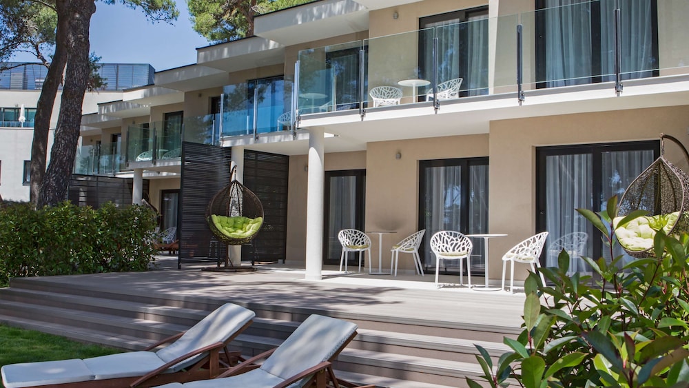 Park Plaza Arena Pula — Hotel building in Pula, Istria