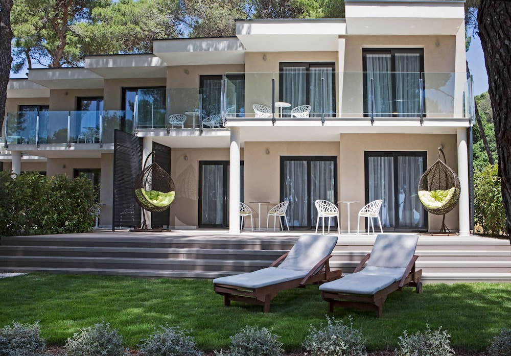 Park Plaza Arena Pula — Hotel building in Pula, Istria