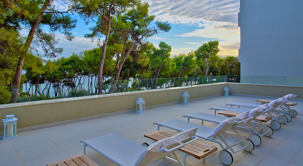 Park Plaza Arena Pula — Hotel building in Pula, Istria