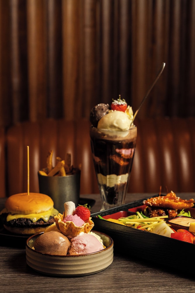 The Spencer Hotel — Restaurant & bars in Dublin, Dublin City
