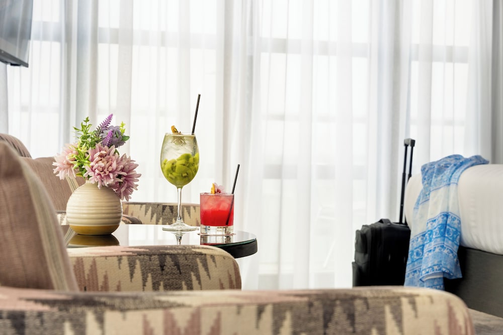 The Spencer Hotel — Restaurant & bars in Dublin, Dublin City