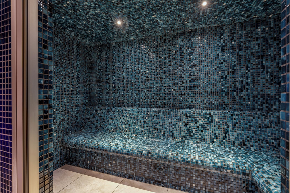 The Spencer Hotel — Spa in Dublin, Dublin City