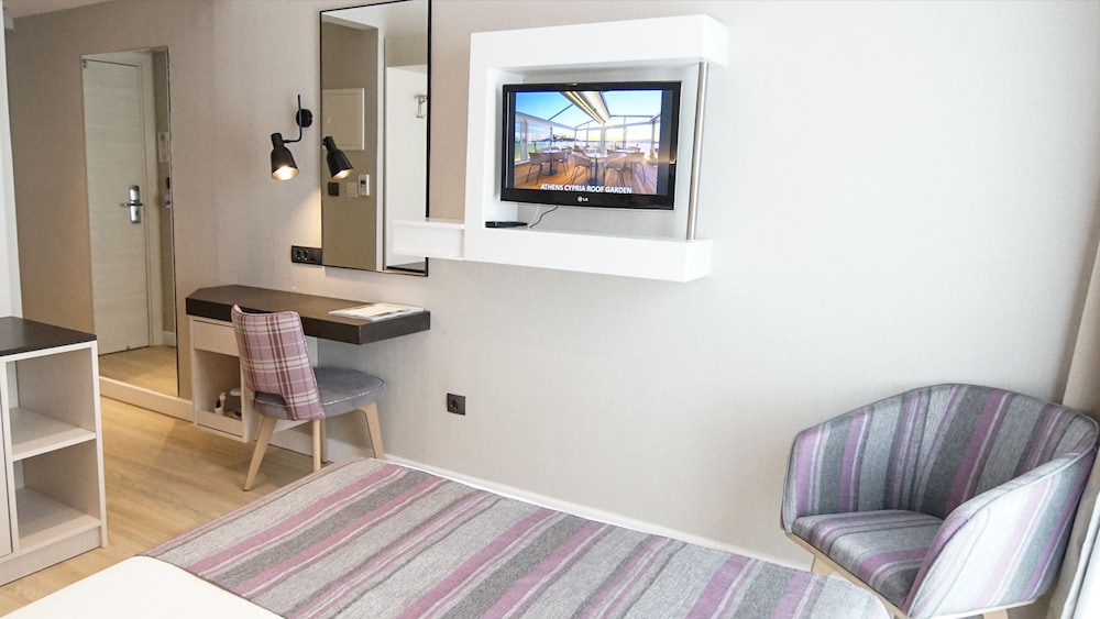 Athens Cypria Hotel — Hotel rooms in Athens, Attica