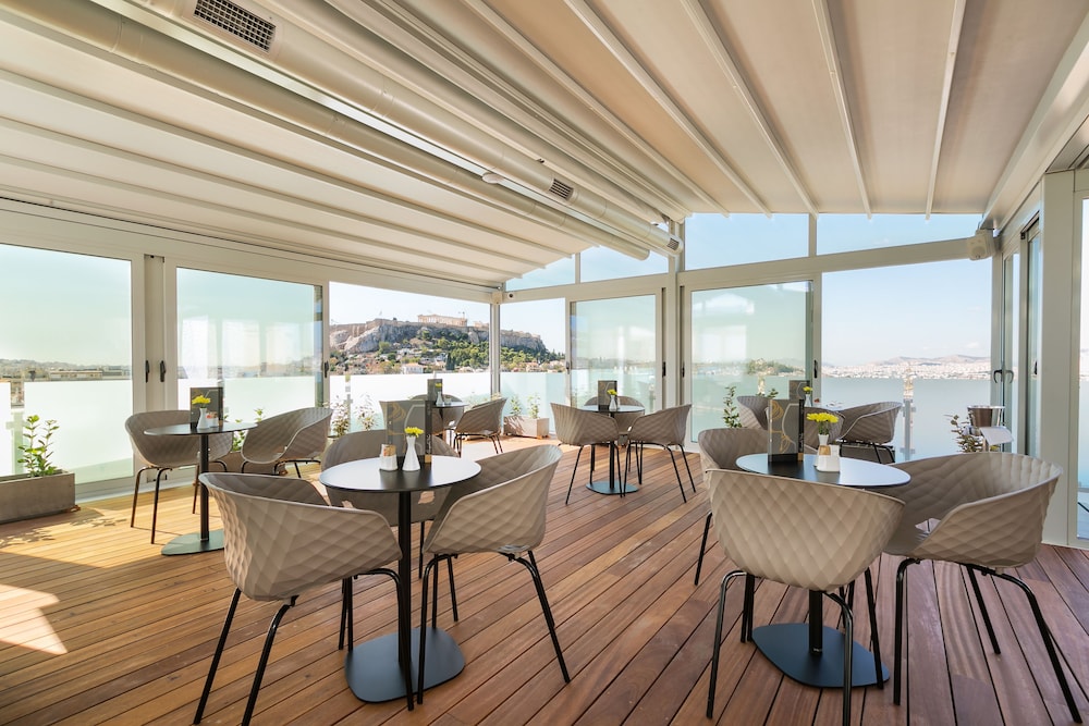 Athens Cypria Hotel — Restaurant & bars in Athens, Attica
