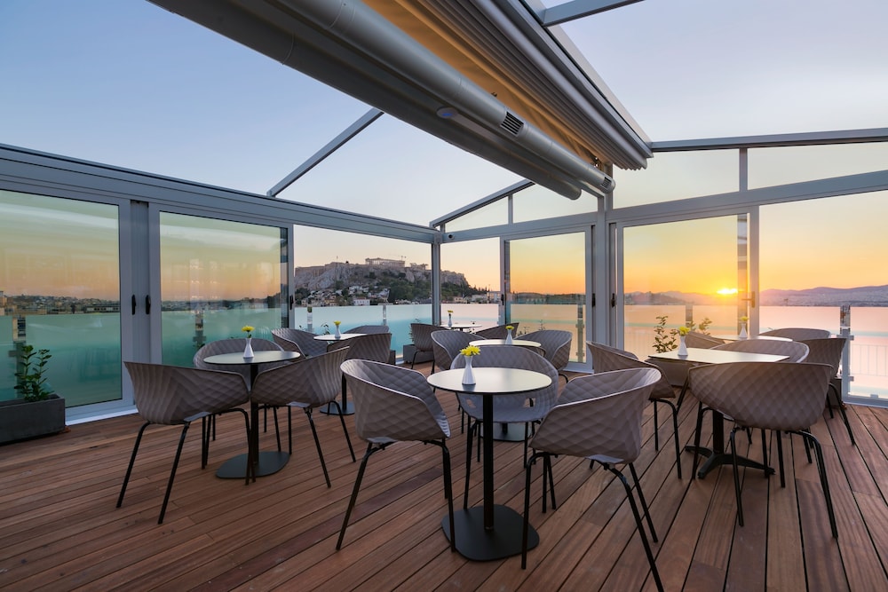 Athens Cypria Hotel — Restaurant & bars in Athens, Attica