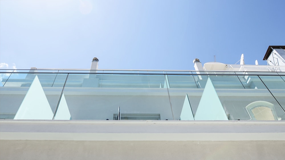 Athens Cypria Hotel — Hotel building in Athens, Attica