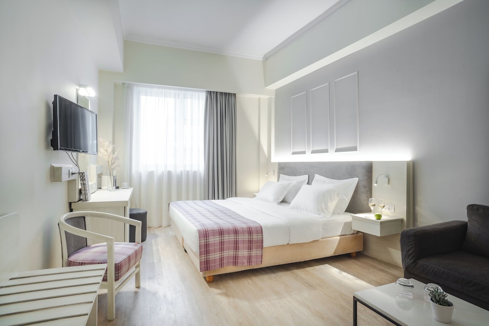 Athens Cypria Hotel — Hotel rooms in Athens, Attica