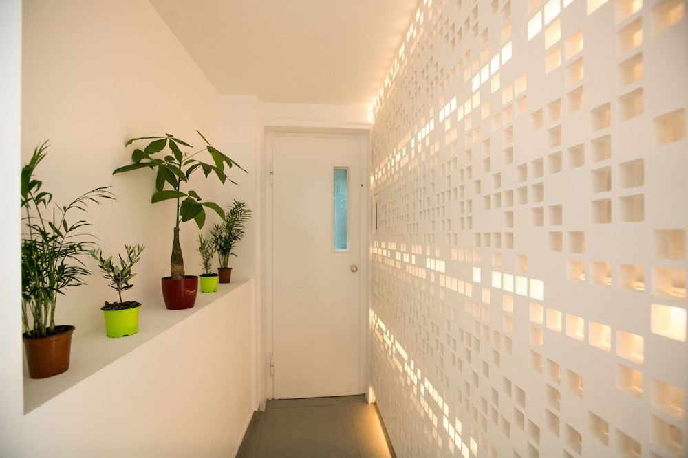 Athens Cypria Hotel — Hotel building in Athens, Attica