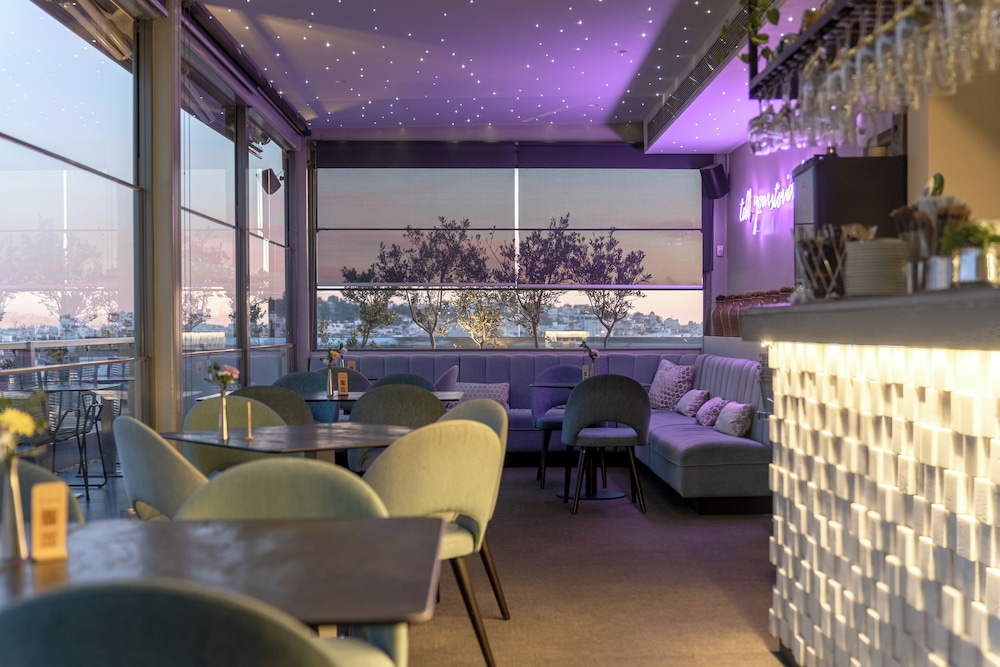 Athens Gate Hotel — Restaurant & bars in Athens, Attica
