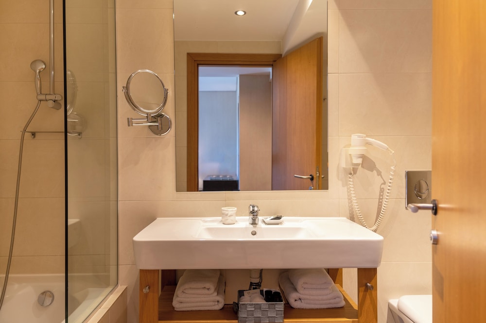 Athens Gate Hotel — Hotel rooms in Athens, Attica