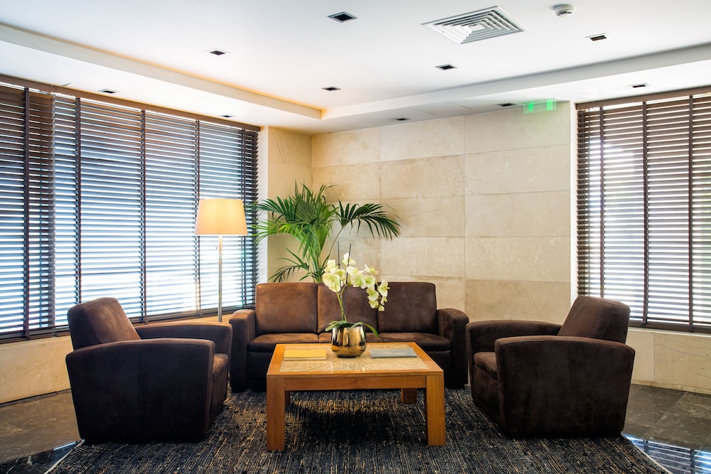 Athens Gate Hotel — Hotel building in Athens, Attica