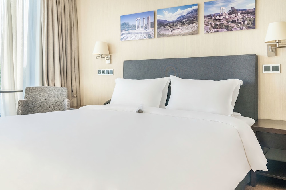 Athens Gate Hotel — Hotel rooms in Athens, Attica