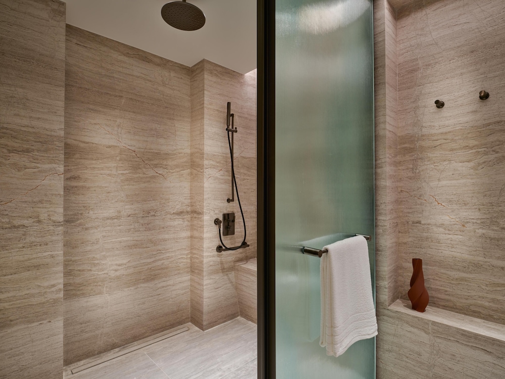 Conrad Athens The Ilisian — Hotel rooms in Athens, Attica