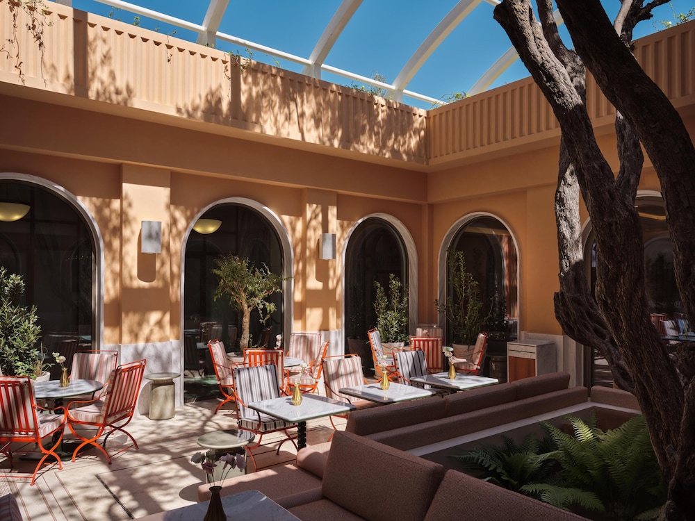 Conrad Athens The Ilisian — Restaurant & bars in Athens, Attica