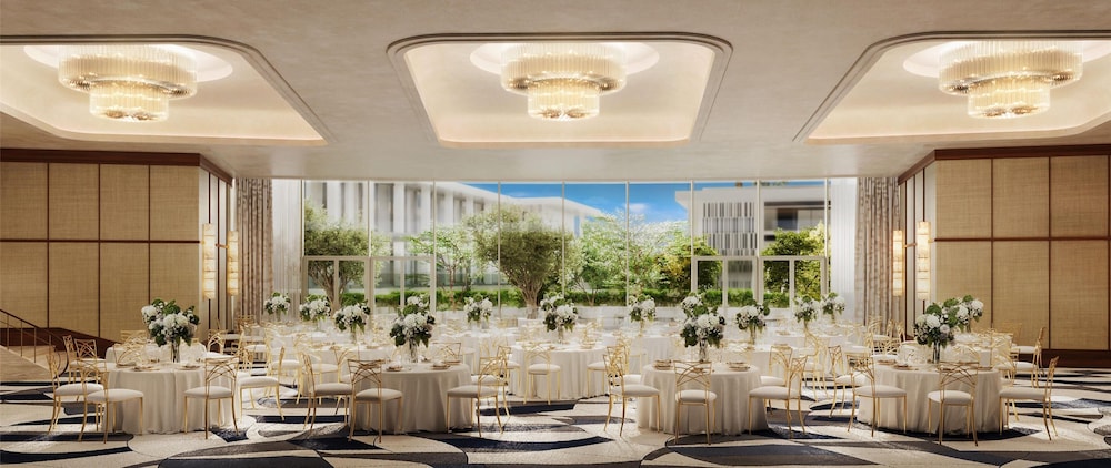 Conrad Athens The Ilisian — Restaurant & bars in Athens, Attica