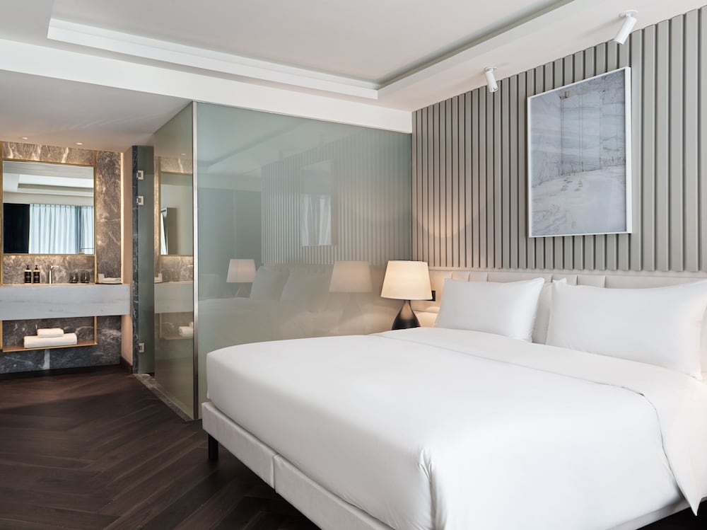 Grand Hyatt Athens — Hotel rooms in Athens, Attica