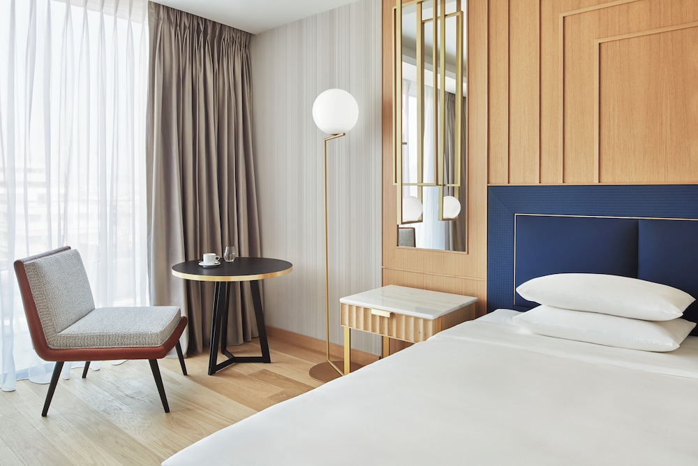 Grand Hyatt Athens — Hotel rooms in Athens, Attica