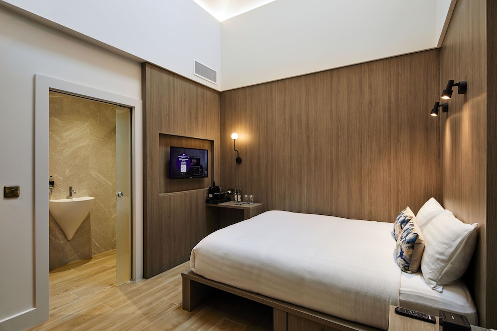Handel's Hotel — Hotel rooms in Dublin, Dublin City