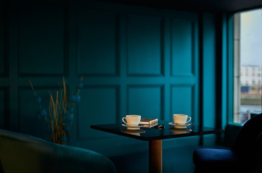 Handel's Hotel — Restaurant & bars in Dublin, Dublin City