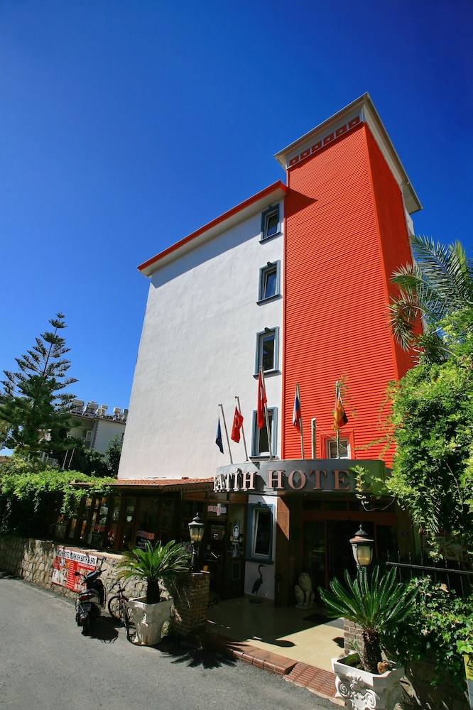 Fatih Hotel Kleopatra — Hotel building in Alanya