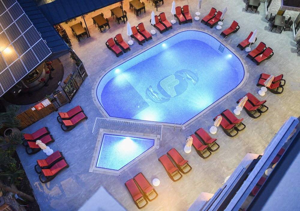 Fatih Hotel Kleopatra — Swimming pool in Alanya