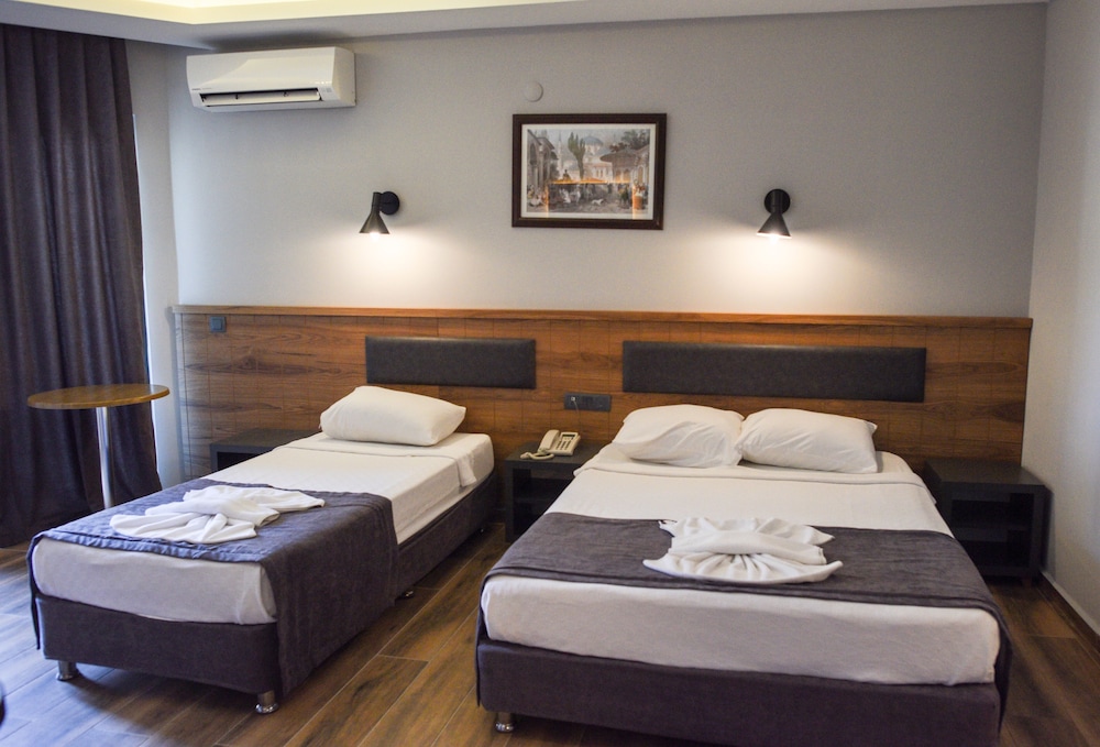 Fatih Hotel Kleopatra — Hotel rooms in Alanya